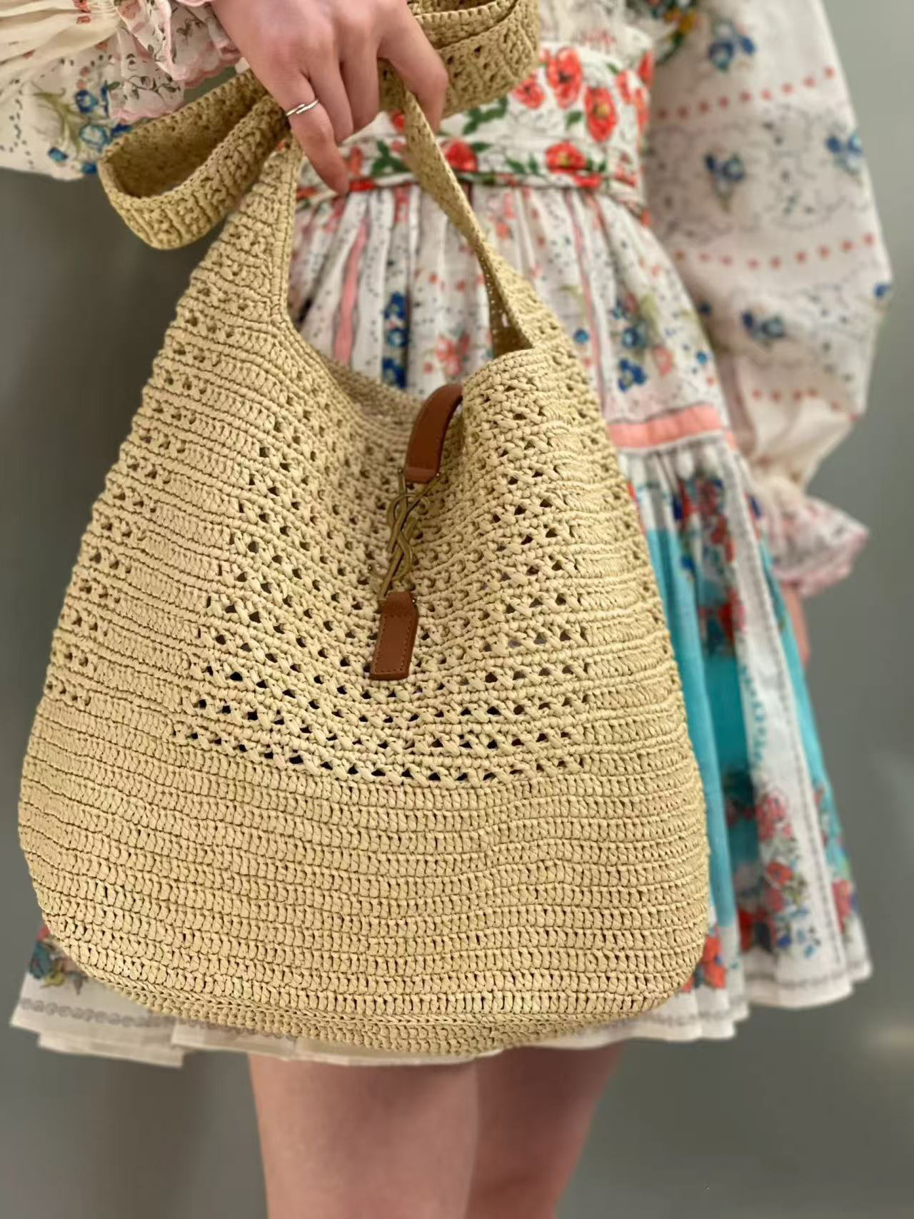 SAINT LAURENT YSL 22 New Crochet Large Capacity Raffia Tote Bag