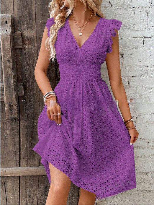 Vestido feminino elegante e justo com decote em V