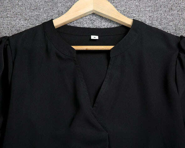 Лятна рокля Удължена рокля с къси ръкави и V-образно деколте