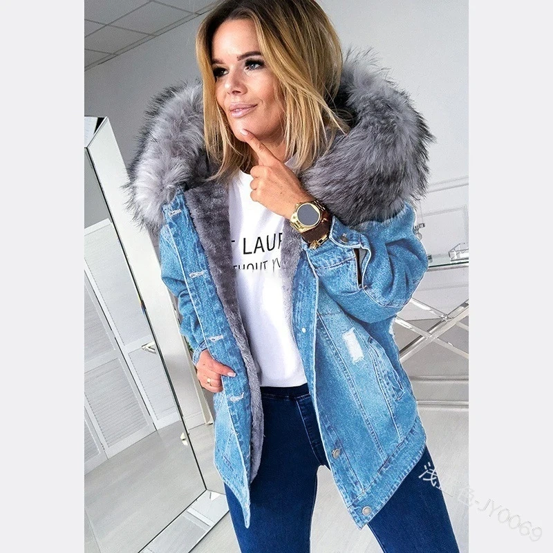 Vintažinė džinsinė striukė su avikailio apykakle