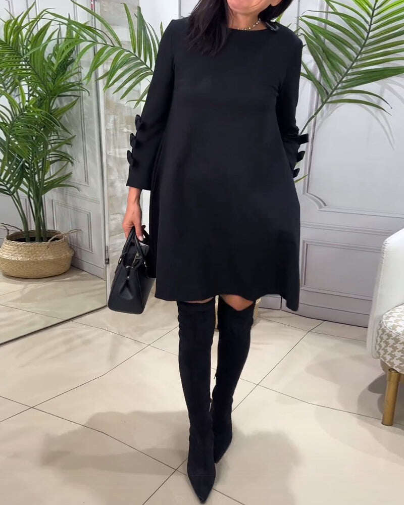 Vestido casual na altura do joelho com mangas compridas