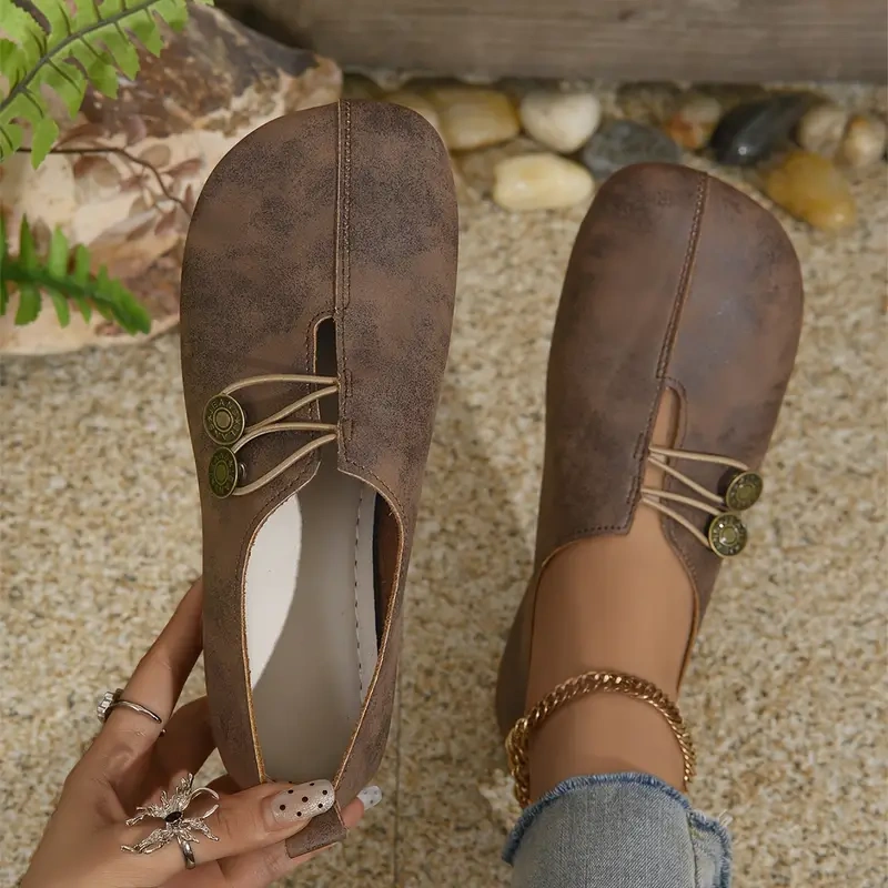 Sapatos femininos elegantes e baixos com sola macia, bico redondo e fivela