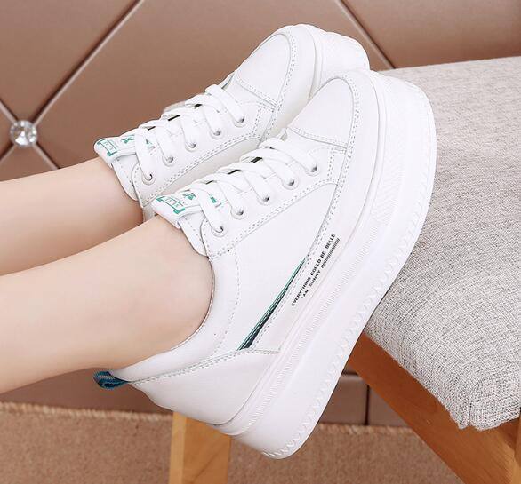 Sapatos elevados de couro microfibra de 7 cm