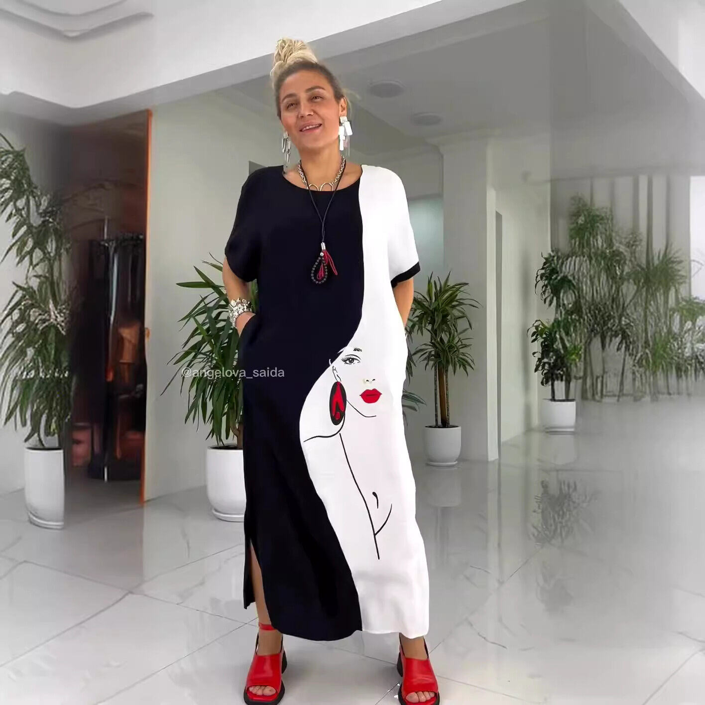 Nuovo vestito casual da donna con stampa di personaggi