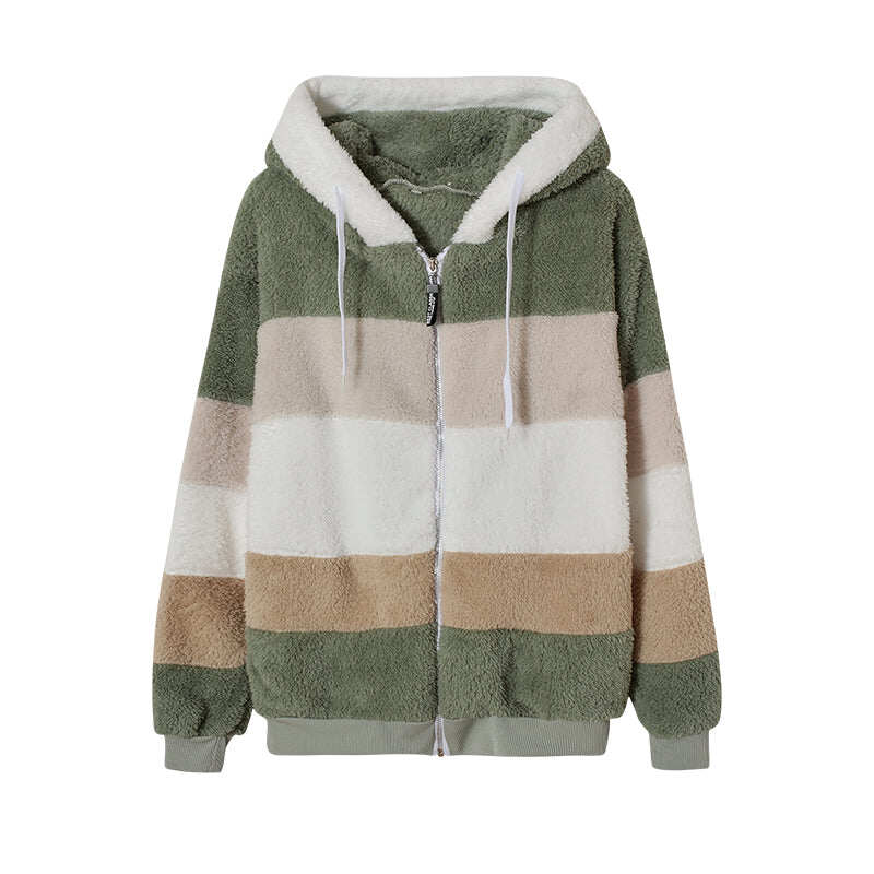 Nov pla?? iz jagnje?je volne jesen/zima 2022 z ?epi na zadrgo in kapuco