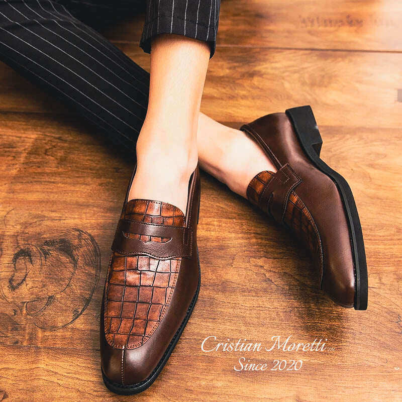 Sapatos Enrico Vitali™ em couro legítimo sem cadarço