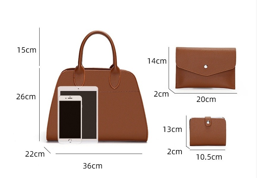 Nagy kapacitású bőr válltáska.