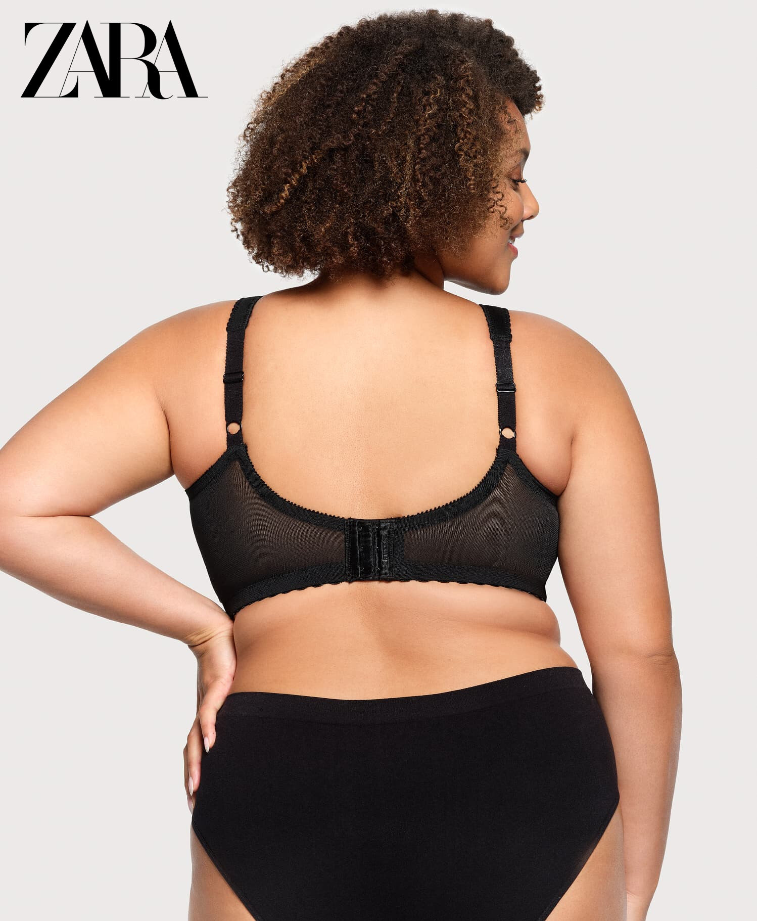 ZARA - (3 komada) Jednodijelni push-up grudnjak s punim košaricama