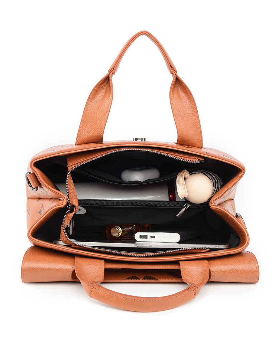 2025 new handbag: large capacity, suitable for daily travel.