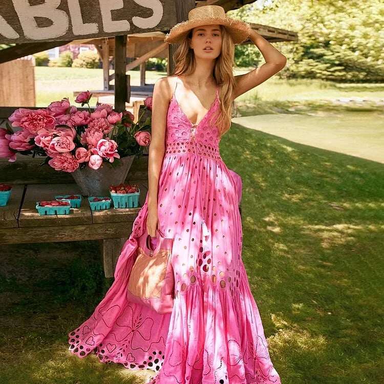✨Pink swimsuit set with laser-cut hemstitch and skirt