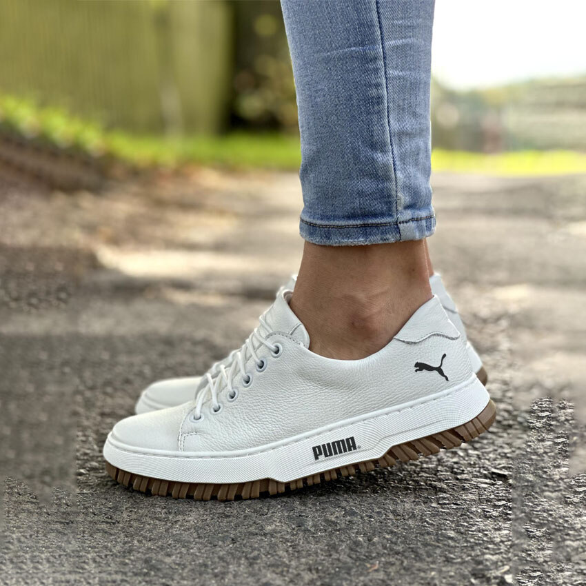 2025 PUMA ❤️ CLASSIC WHITE - Elegância gravada, um toque de estilo