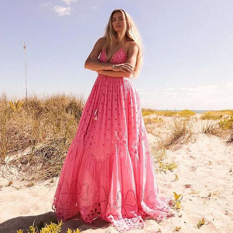 ✨Pink swimsuit set with laser-cut hemstitch and skirt