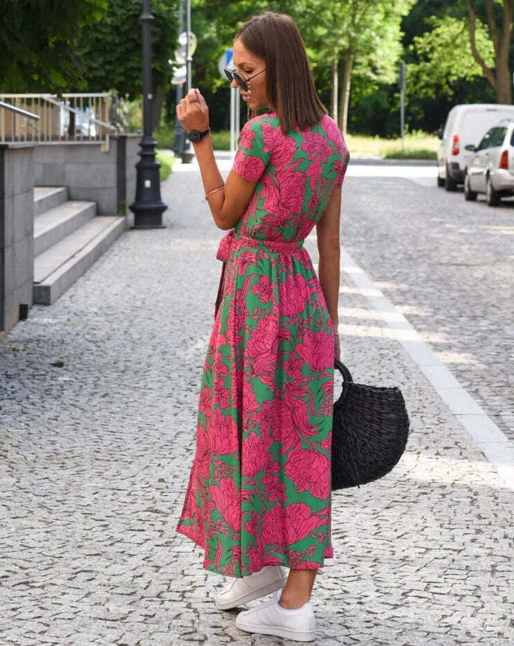 Vestido feminino decote V com fenda, comprimento midi, estampado