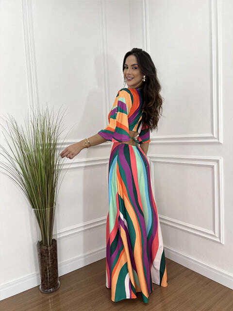 Vestido maxi estampado exclusivo com cordão e cintura e mangas de quimono