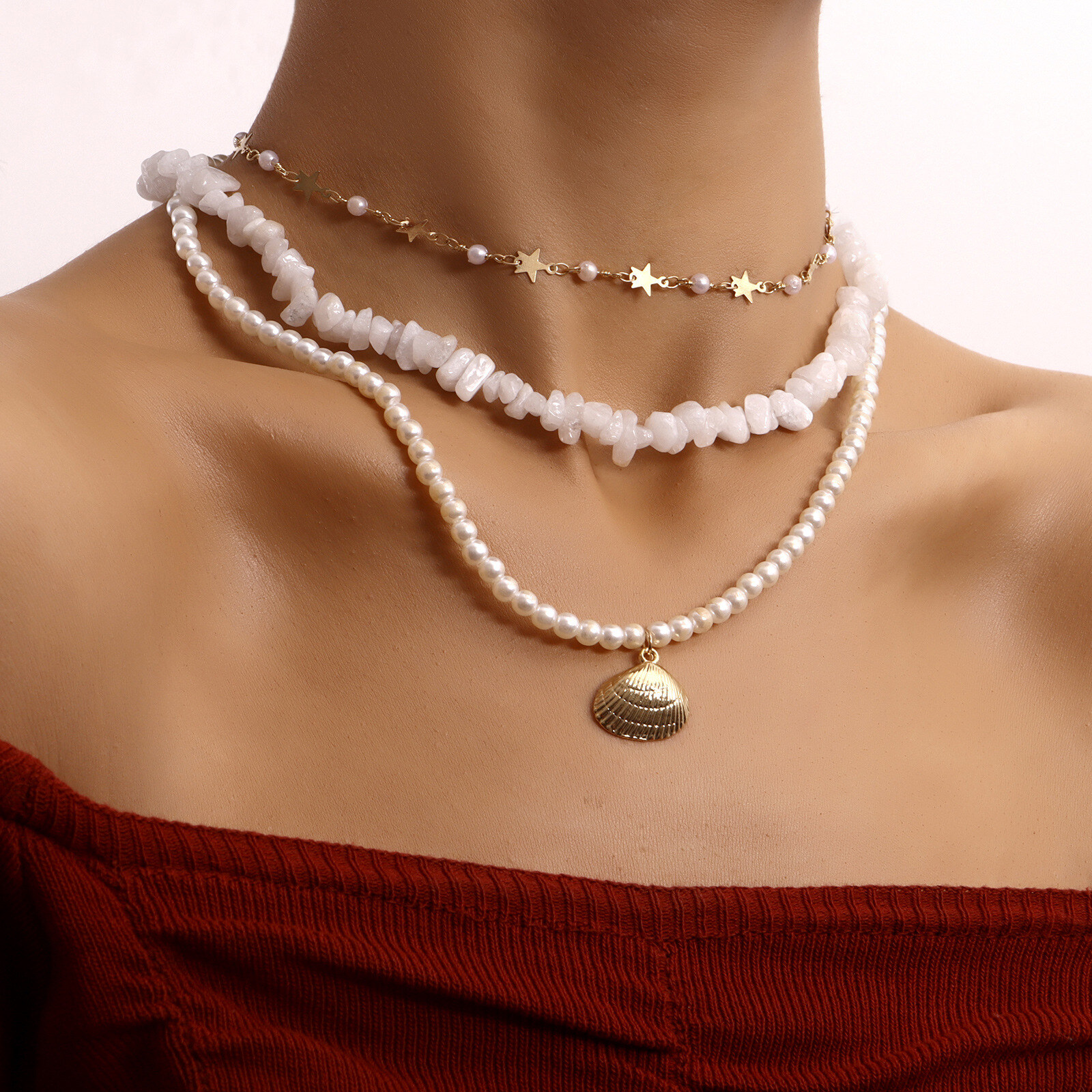 Colar de pingente de vieira de estrela de cinco pontas branco pérola de três camadas para mulheres colar de estilo de luxo leve
