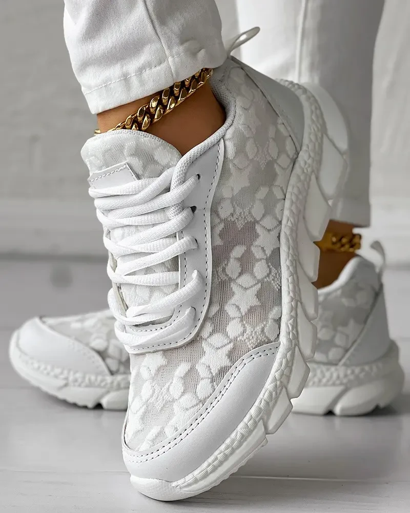 【35-44】 Tênis respirável com bico redondo e cadarço