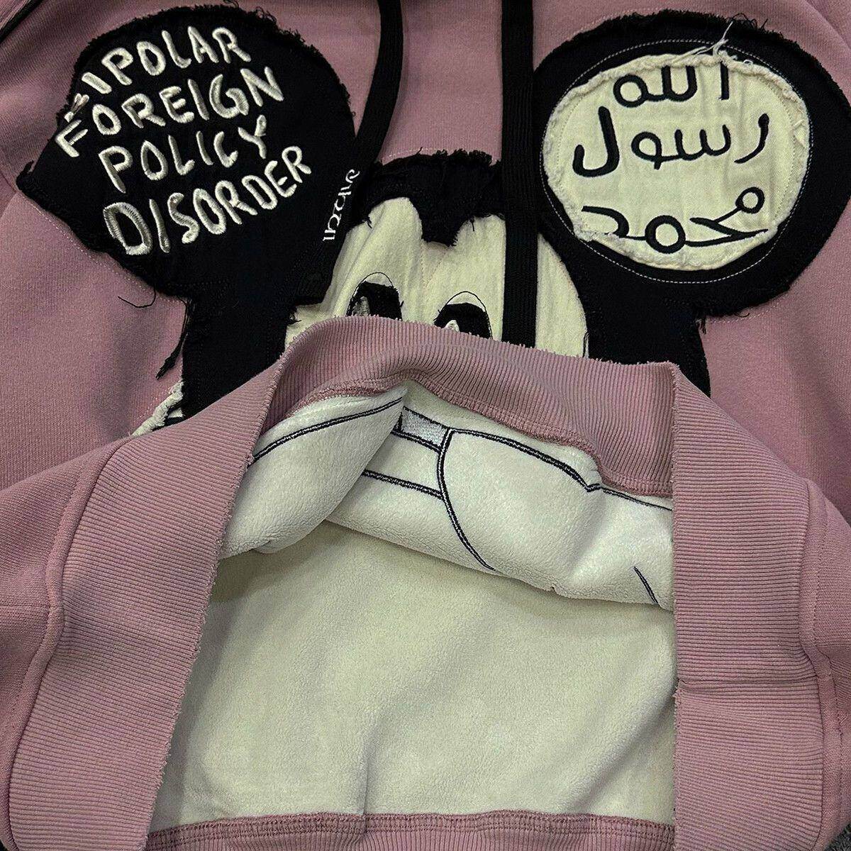 Moletom com capuz de desenho animado