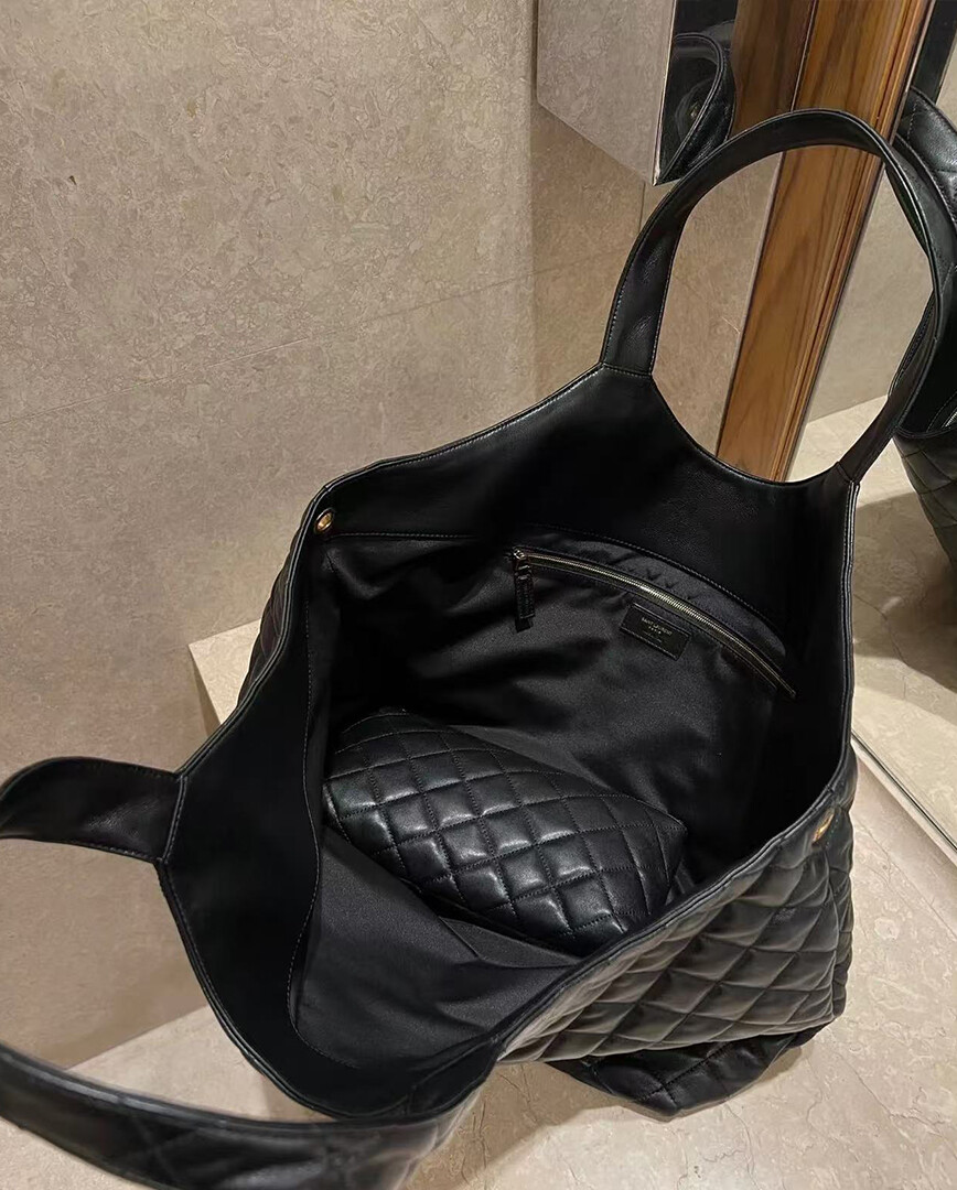 Bolsa tote de pele de carneiro YSL icare