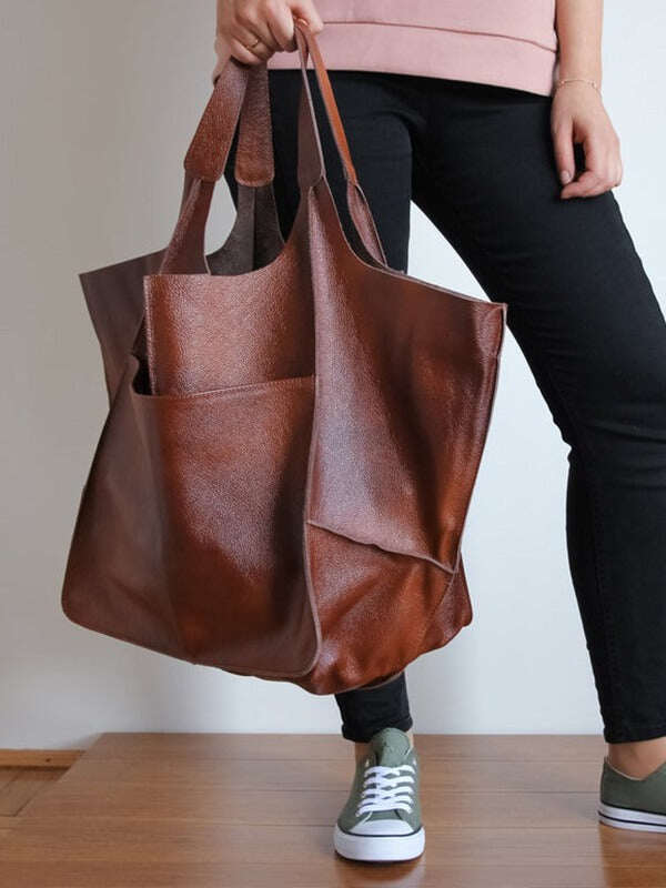 large capacity handbag