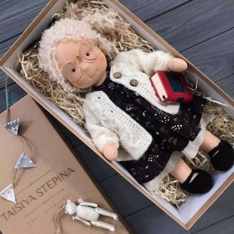 🎁🎁O melhor presente para crianças - Boneca Waldorf feita à mão👧