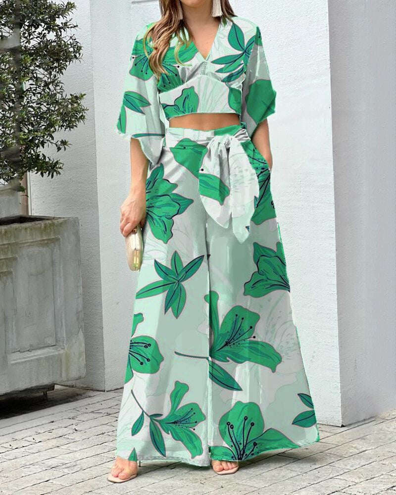 2022 Сладък печат V-образно деколте с фенер къс ръкав къса риза панталони с висока талия широк комплект от две части