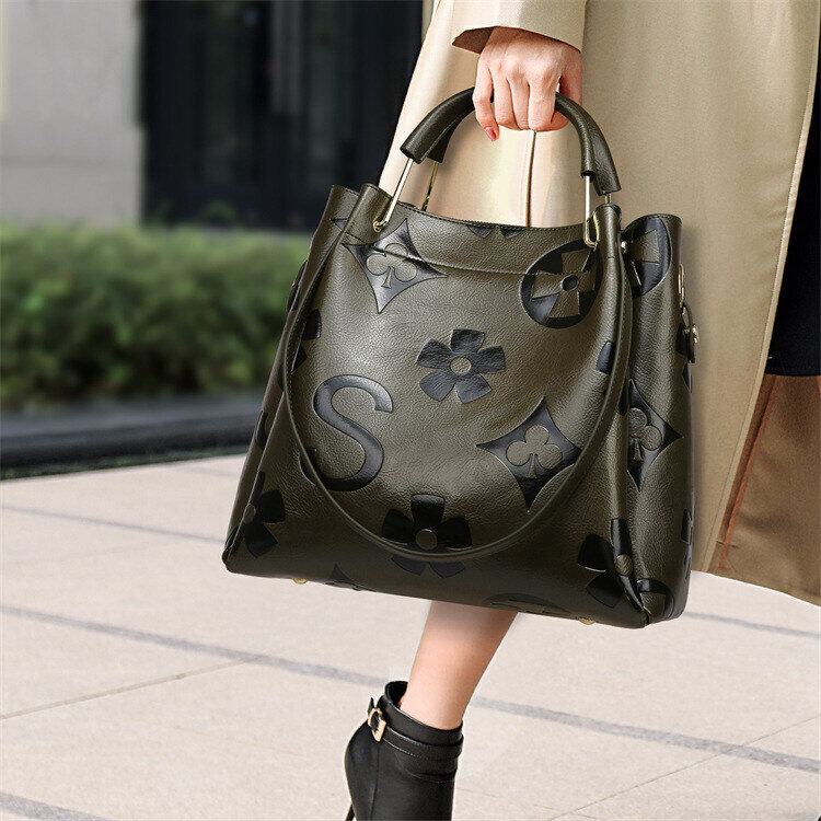 2025-ös új kézitáskák. Stílusos és nagy kapacitású.