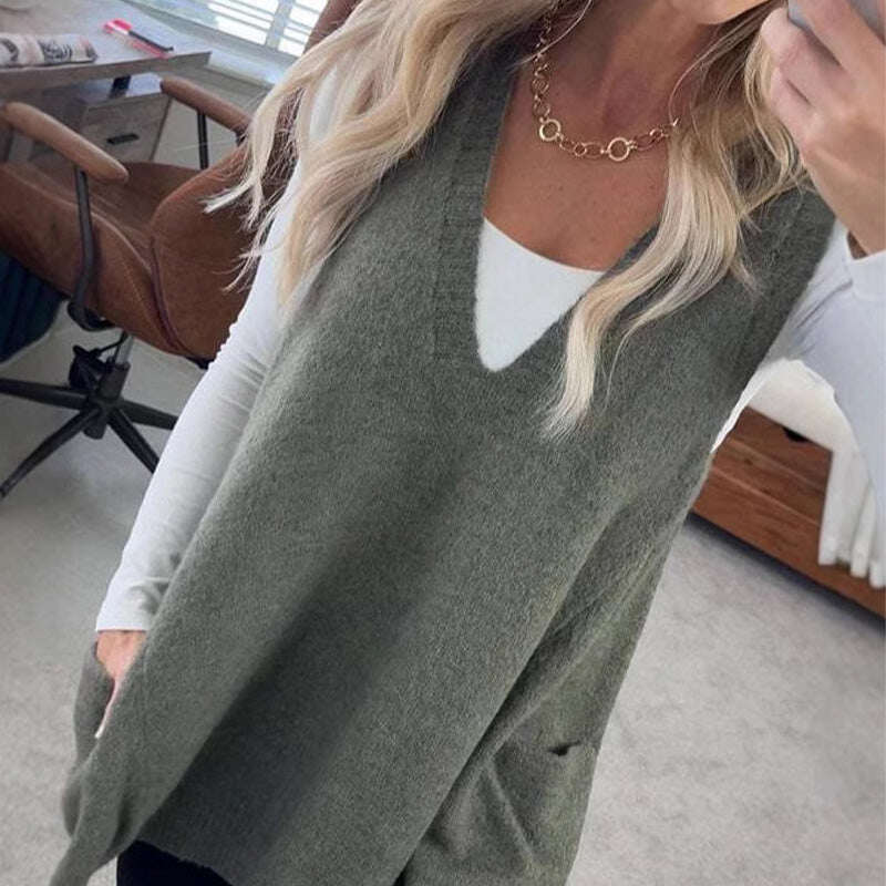 Colete feminino solto de gola alta com bolsos