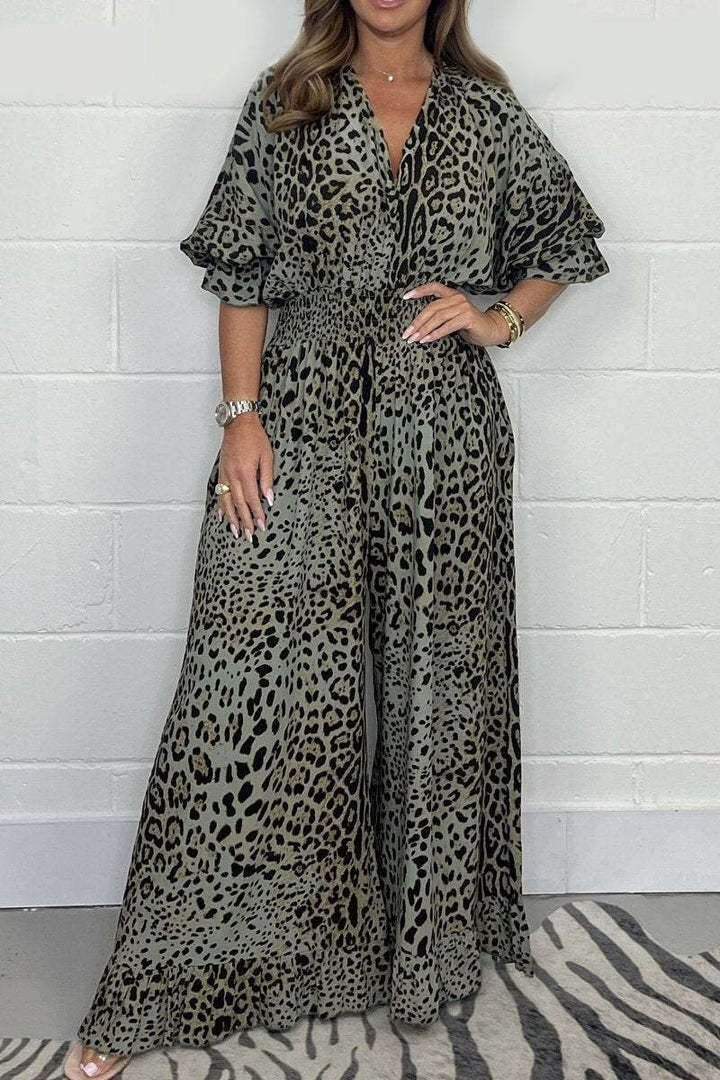 Macacão elegante com estampa de leopardo e amarração