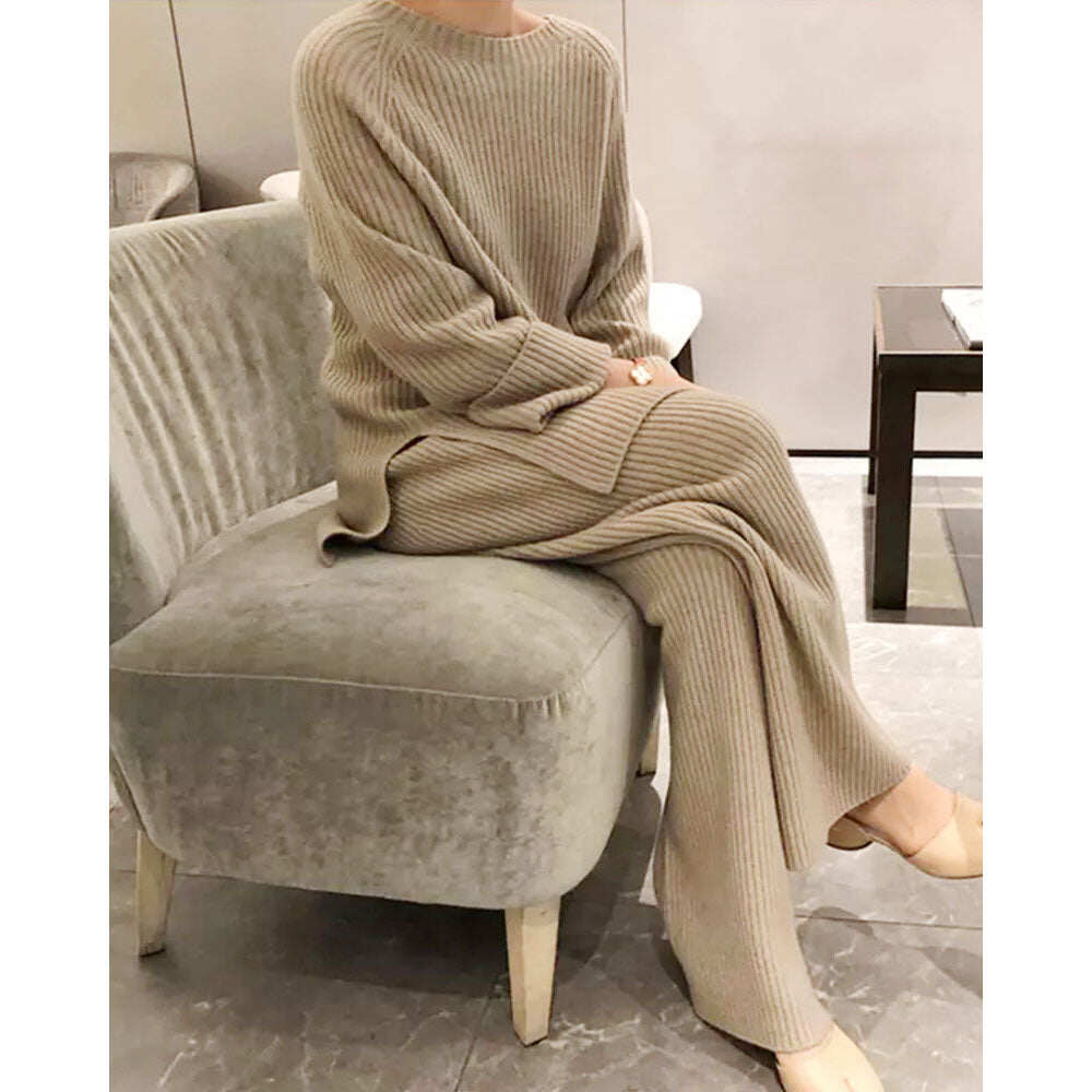 TOP E CALÇAS DE MALHA LISA