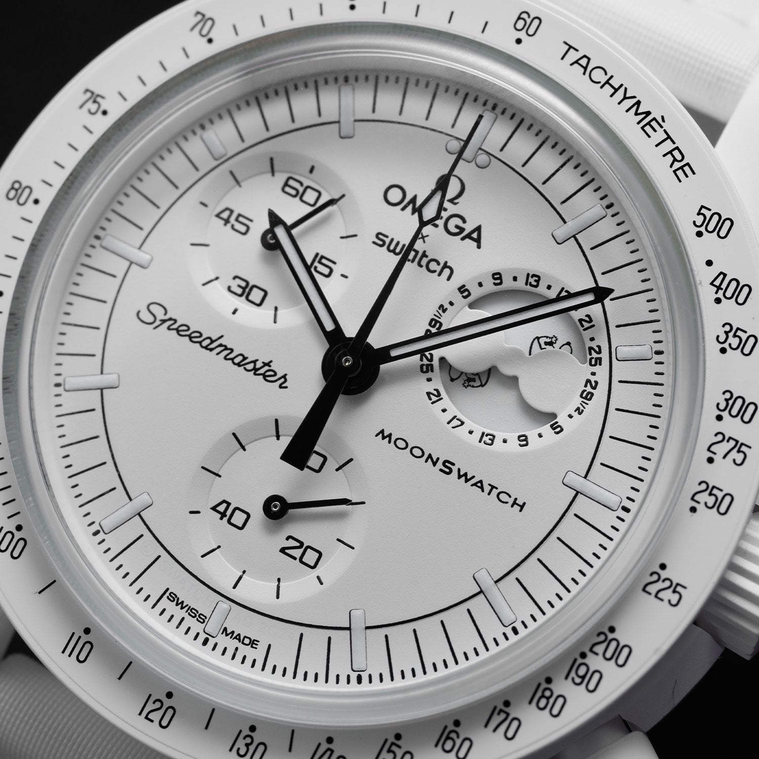 Swatch X Omega Moonswatch - Snoopy-SO33W700