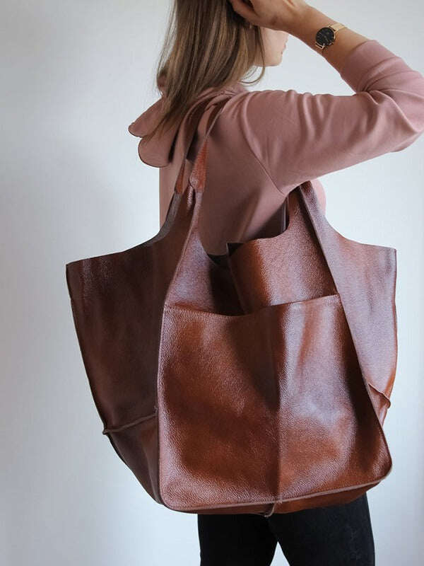 large capacity handbag