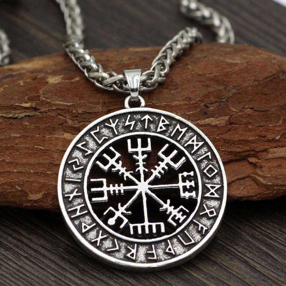 Рунически амулет с компас Vegvisir