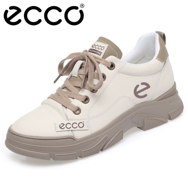 Novos sapatos casuais para mulher ECCO® Feito de couro natural
