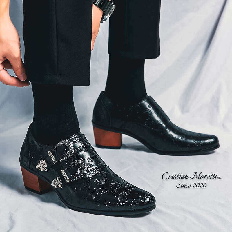 Sapatos de couro com fivela dupla Carlo ManciniTM