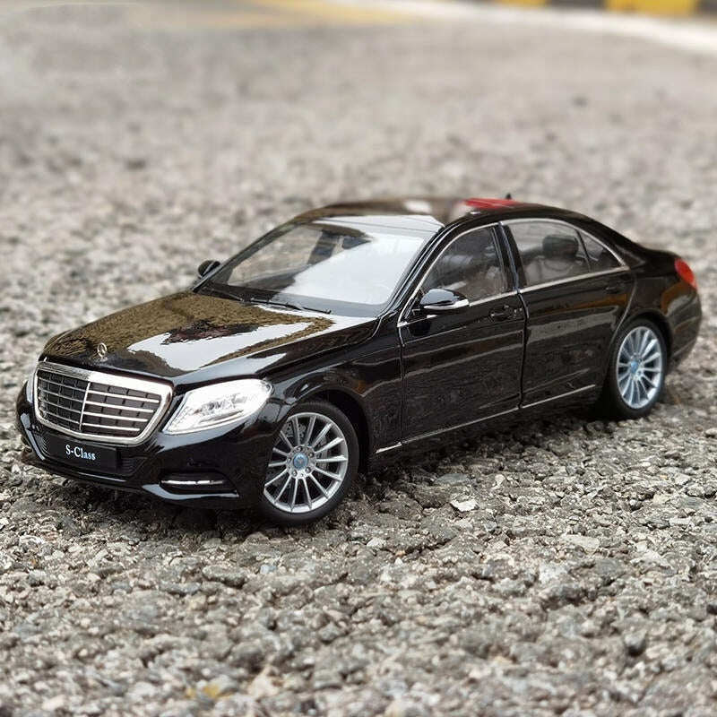 1:24 Mercedes Benz S-Class S500 Алуминиев модел на автомобил, отлят под налягане