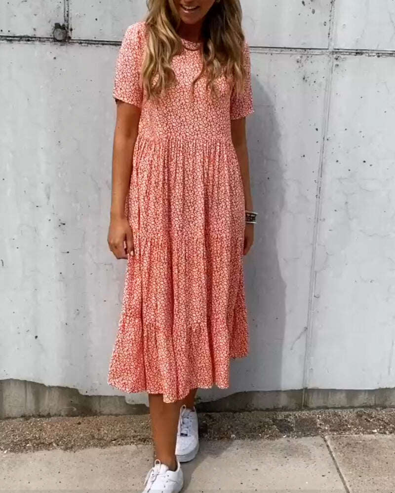 Vestido manga curta com estampa floral
