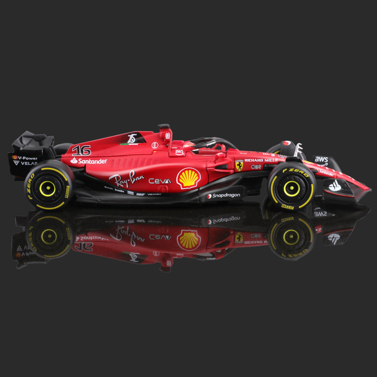 Излят под налягане модел на Ferrari 1:43 F1-75 Formula One