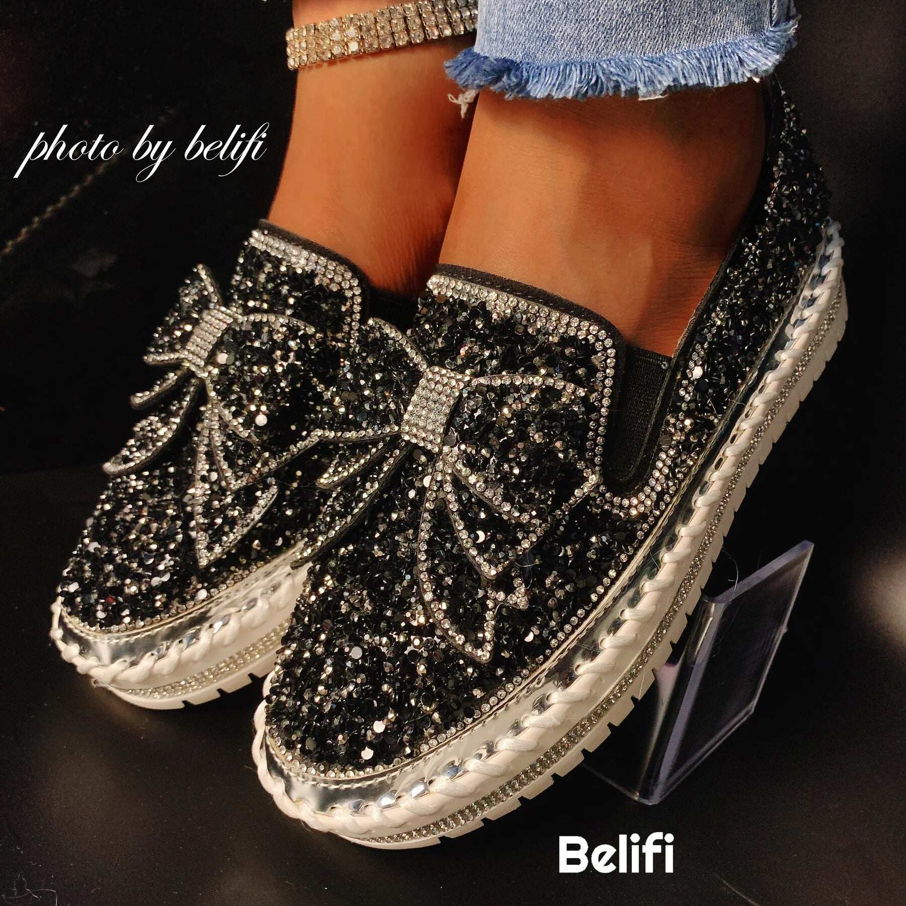 EMMILINE - SAPATOS FEMININO DE CRISTAL