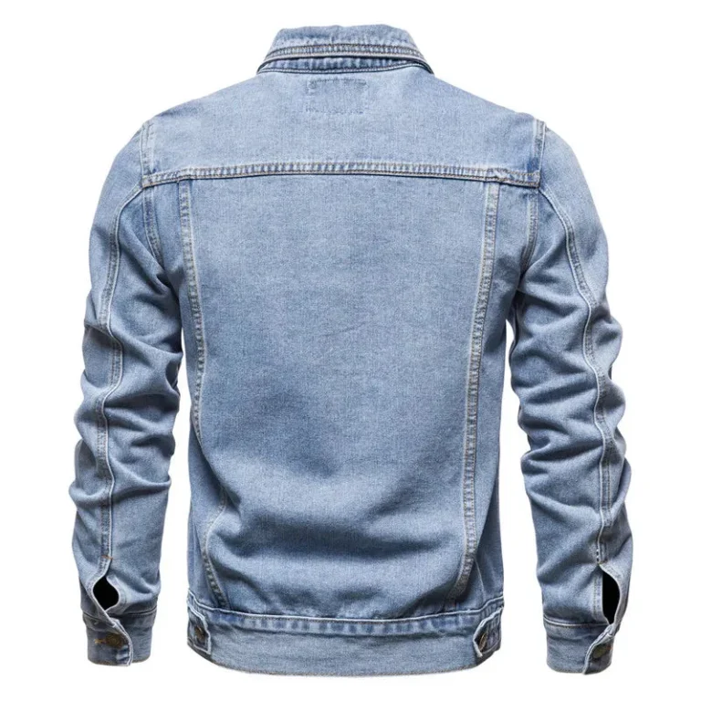 Levi's – Új farmerdzseki 5.00 / 5 csillag