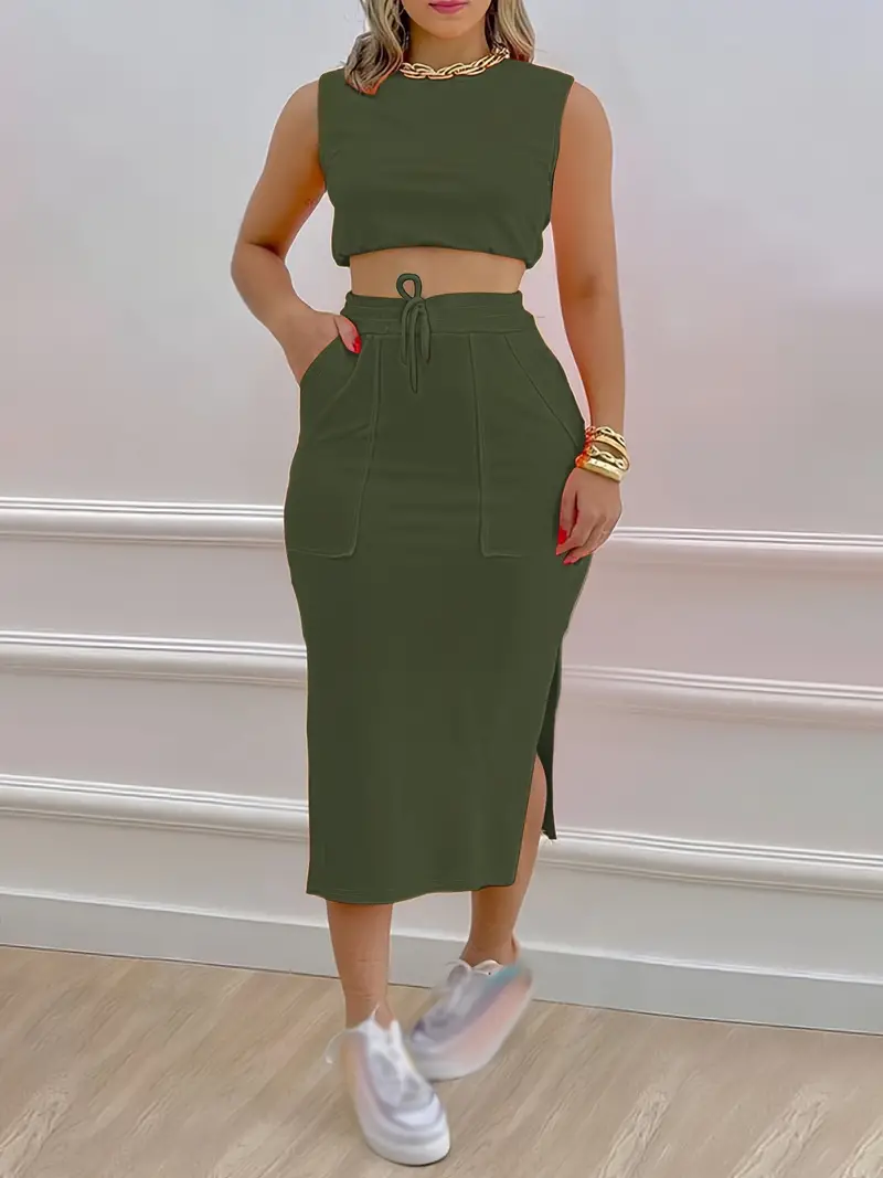 Conjunto casual de duas peças de cor sólida com camisola de alças sem mangas e saia com racha de cordão
