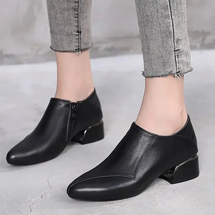 【35-40】 Sapatos de salto baixo femininos da moda em couro macio
